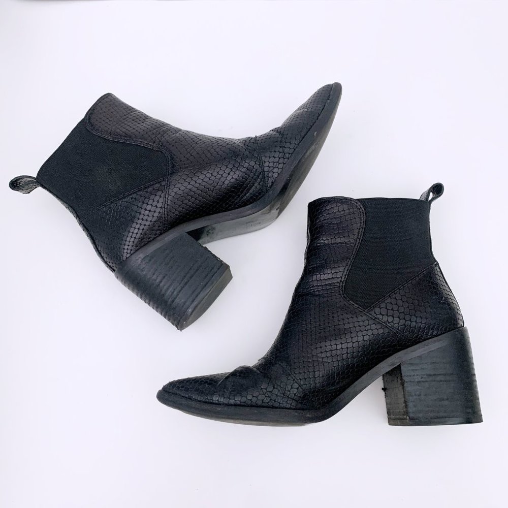 & OTHER STORIES Python Embossed Leather Boots - Picture 9 of 14